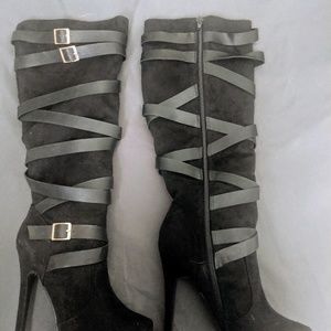 Heeled Boots with Straps